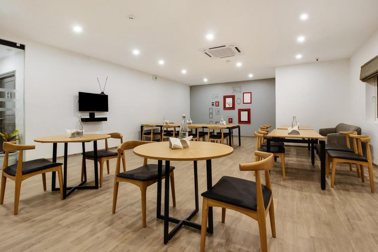 Oyo Townhouse 600 Gangothri Hotel Secundurabad Kültér fotó